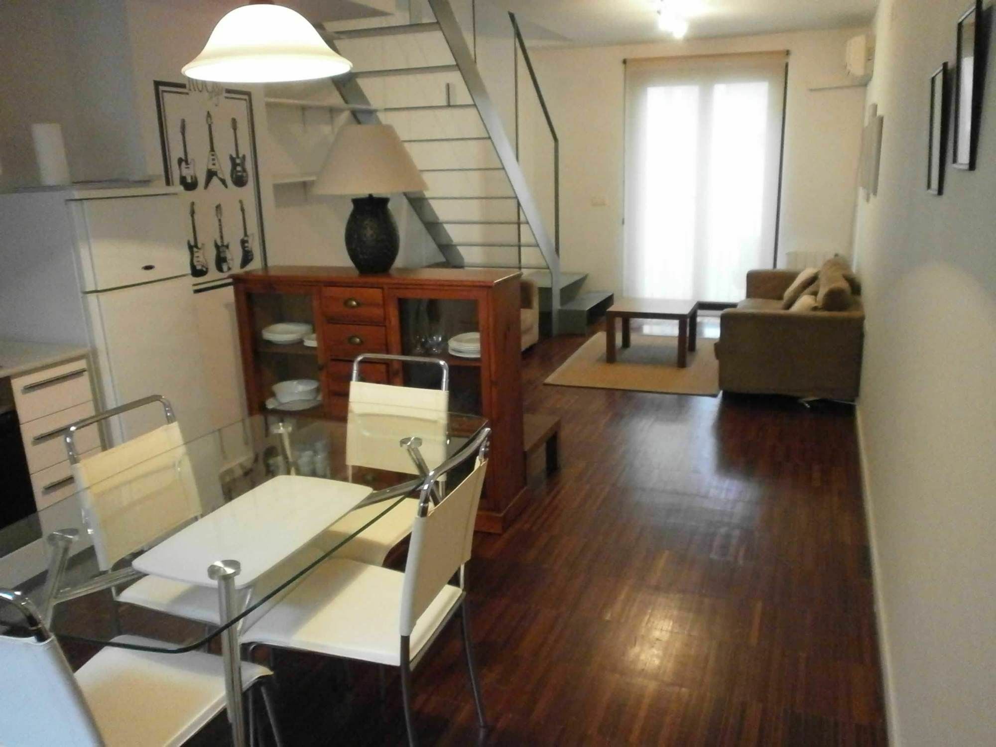 Apartment Total I *